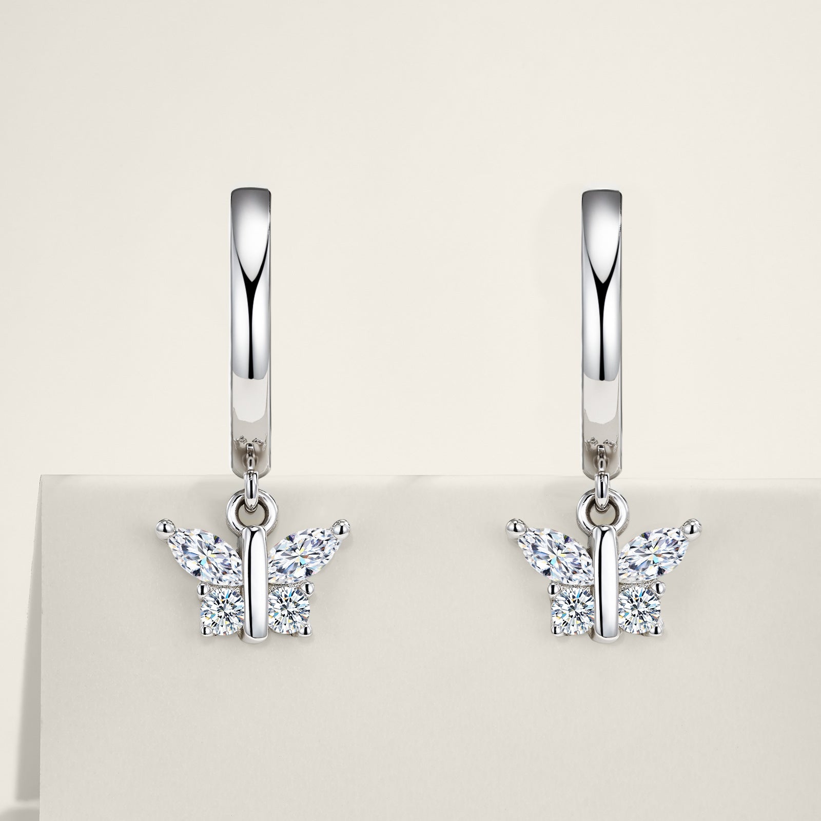 Elegant Korean Style S925 0.54ct Moissanite Hoop Earrings - Dainty Luxury - Moisse & Silver Co.