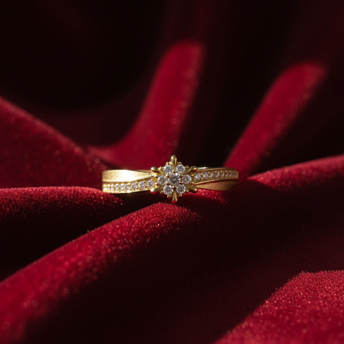 French Vintage Starburst Moissanite Ring in 14K Gold Plated 925 Silver | Moisse & Silver Co. - Moisse & Silver Co.