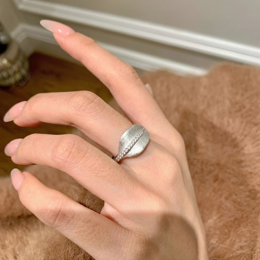 Italian Brushed Vintage Luxury Moissanite Ring in 14K Gold Plated 925 Silver | Moisse & Silver Co. | #99 - Moisse & Silver Co.