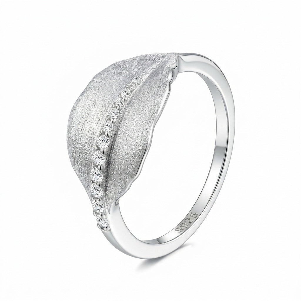 Italian Brushed Vintage Luxury Moissanite Ring in 14K Gold Plated 925 Silver | Moisse & Silver Co. | #99 - Moisse & Silver Co.