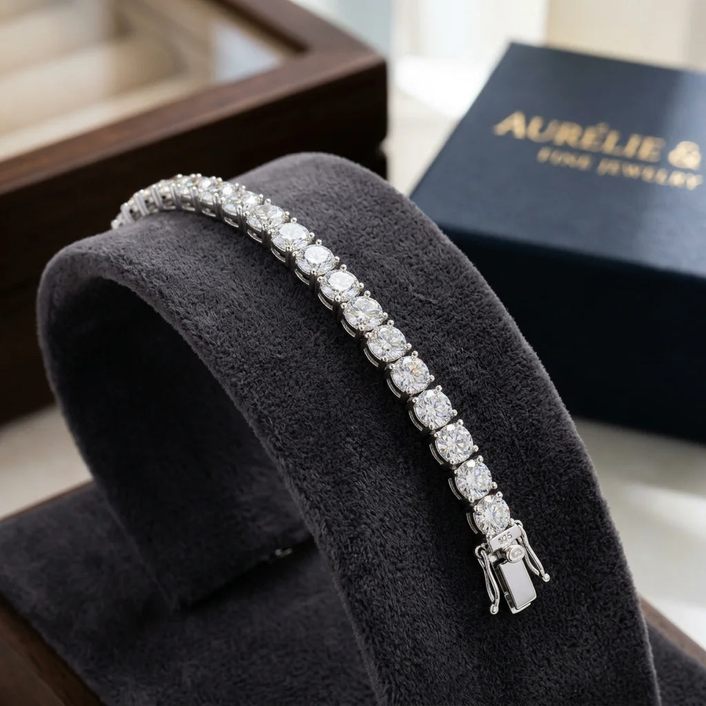 Luxurious Moissanite Tennis Bracelet - 4mm D Color S925 - Moisse & Silver Co.