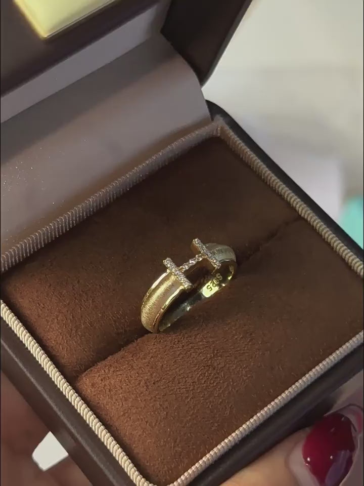 Italian Brushed Vintage Minimalist Moissanite Ring in 14K Gold Plated 925 Silver | Moisse & Silver Co. | #84